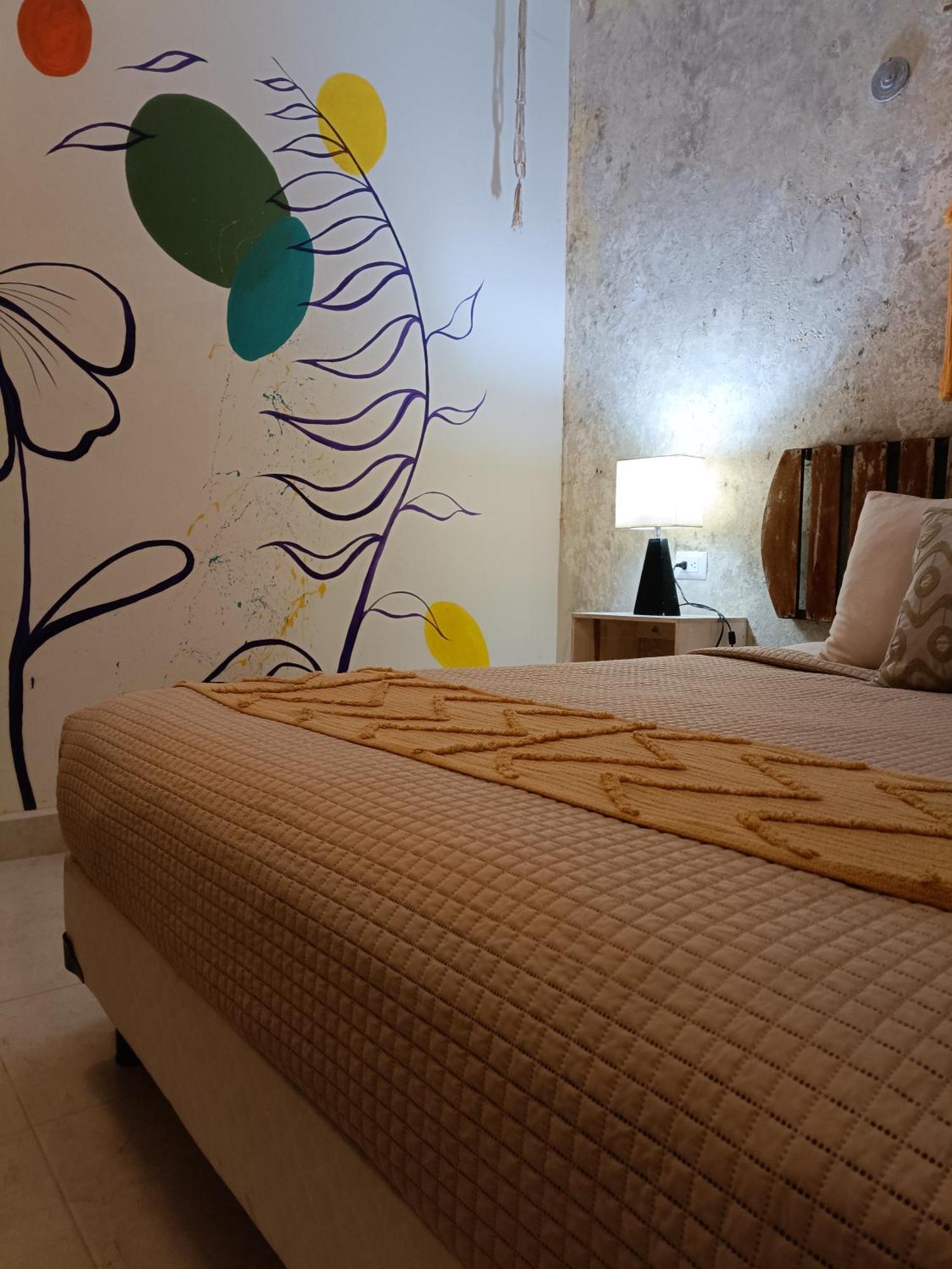 Valladolid 48 Hotel & Hostal المظهر الخارجي الصورة