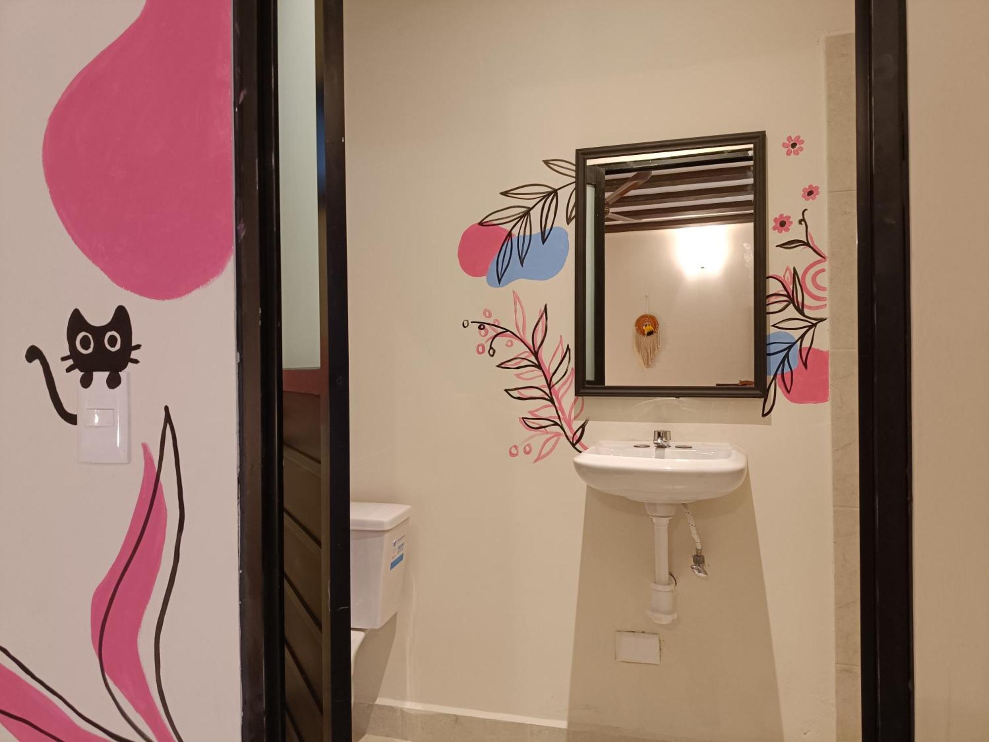 Valladolid 48 Hotel & Hostal المظهر الخارجي الصورة