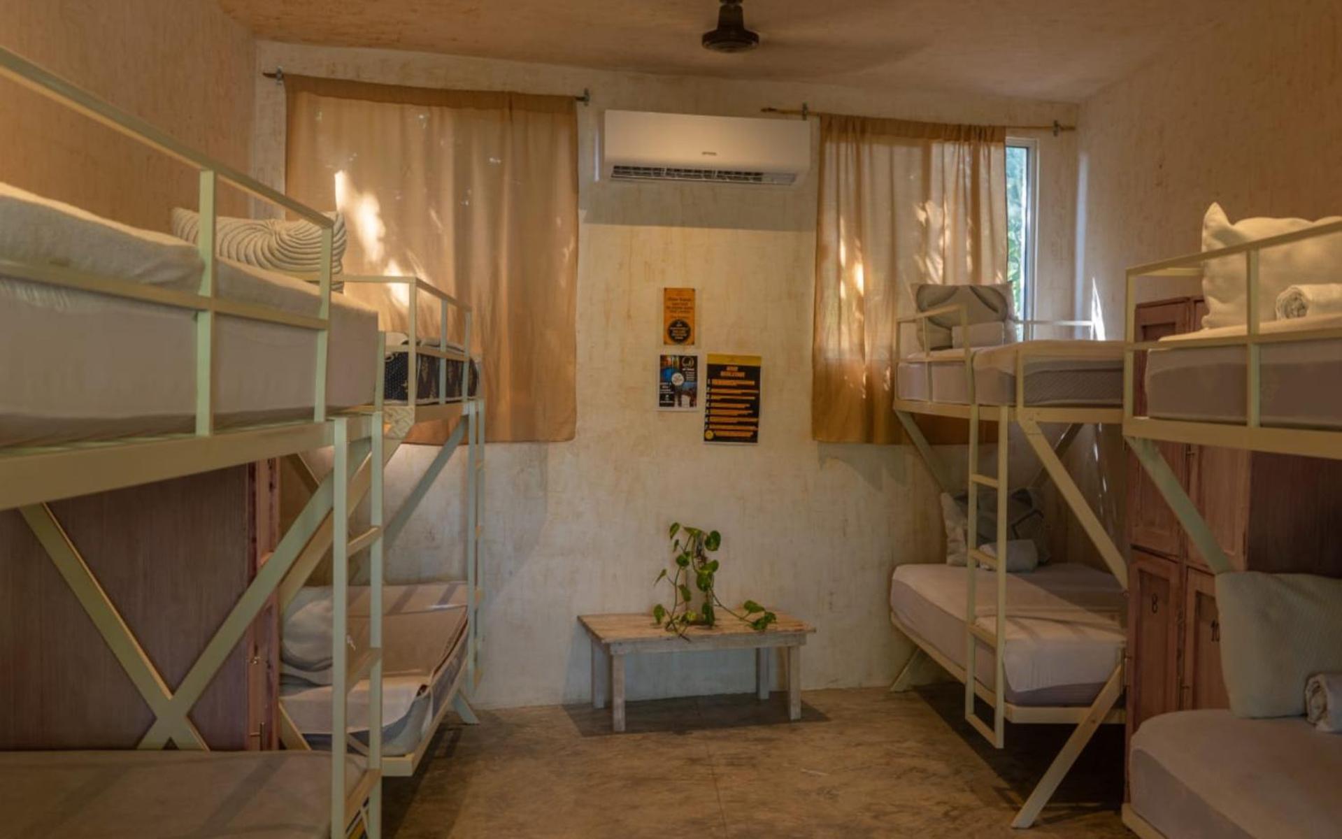 Valladolid 48 Hotel & Hostal المظهر الخارجي الصورة